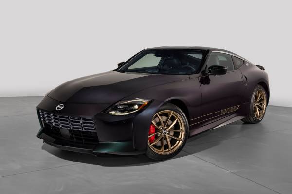 TLVN 日産 GT-R Premium edition 2017 model 2017 Nissan GT-R Premium Coupe 2D Price, Listings & Reviews